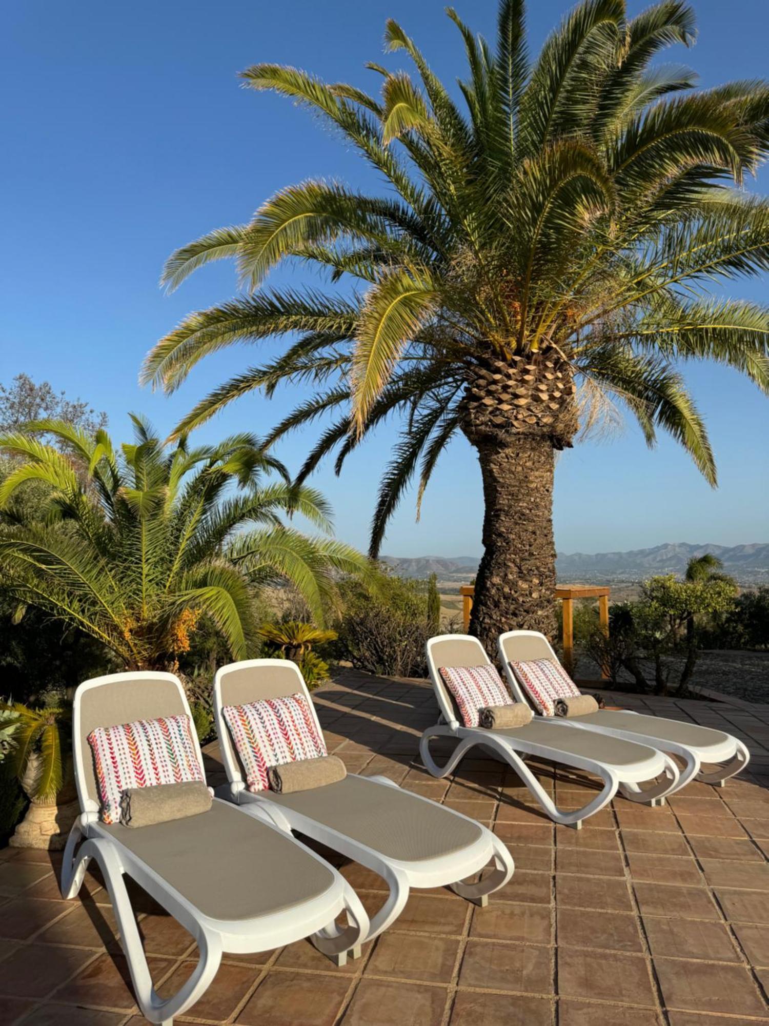 Santa Teresa Bed & Breakfast Andalusien Pizarra Luaran gambar