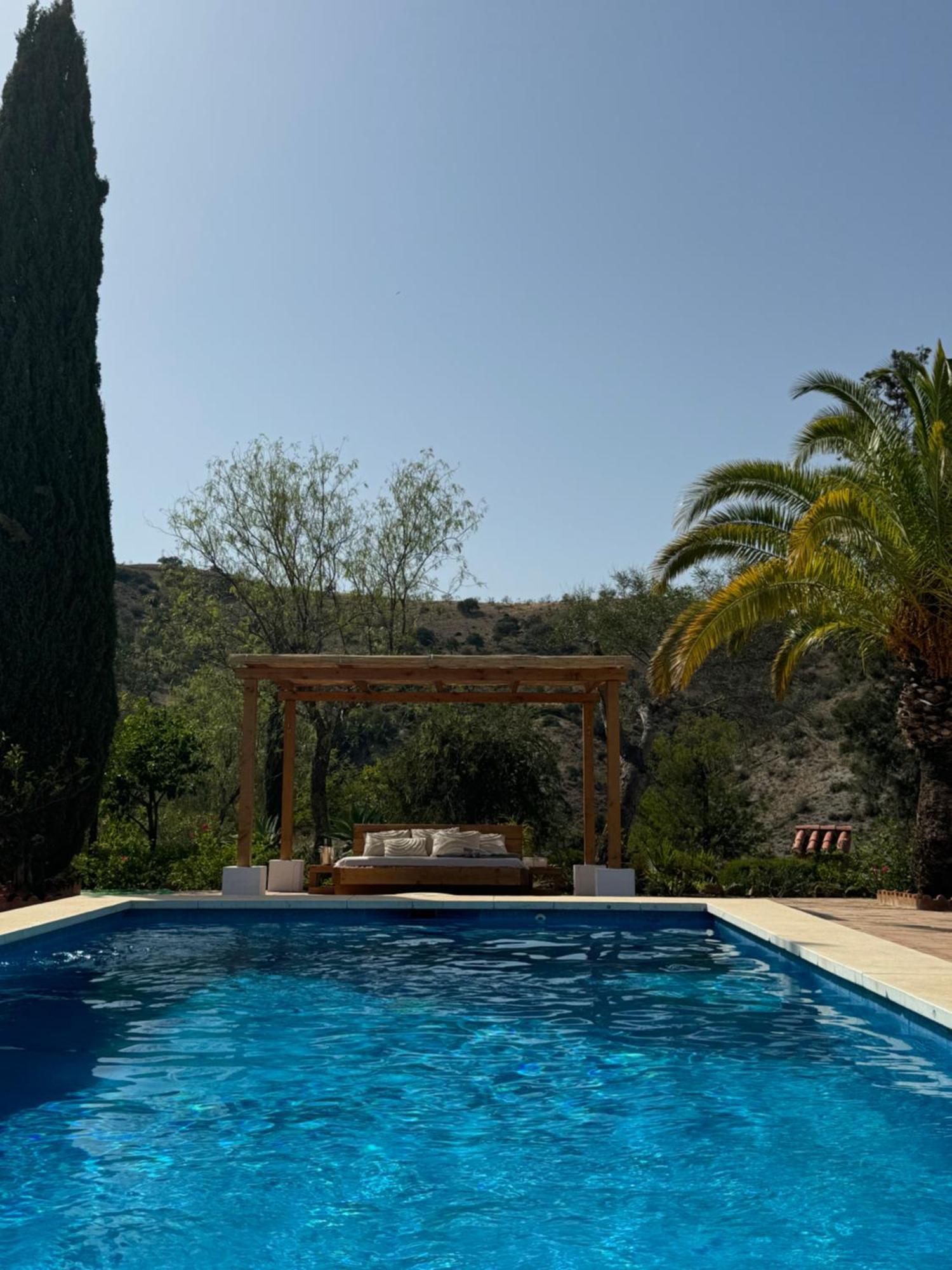 Santa Teresa Bed & Breakfast Andalusien Pizarra Luaran gambar